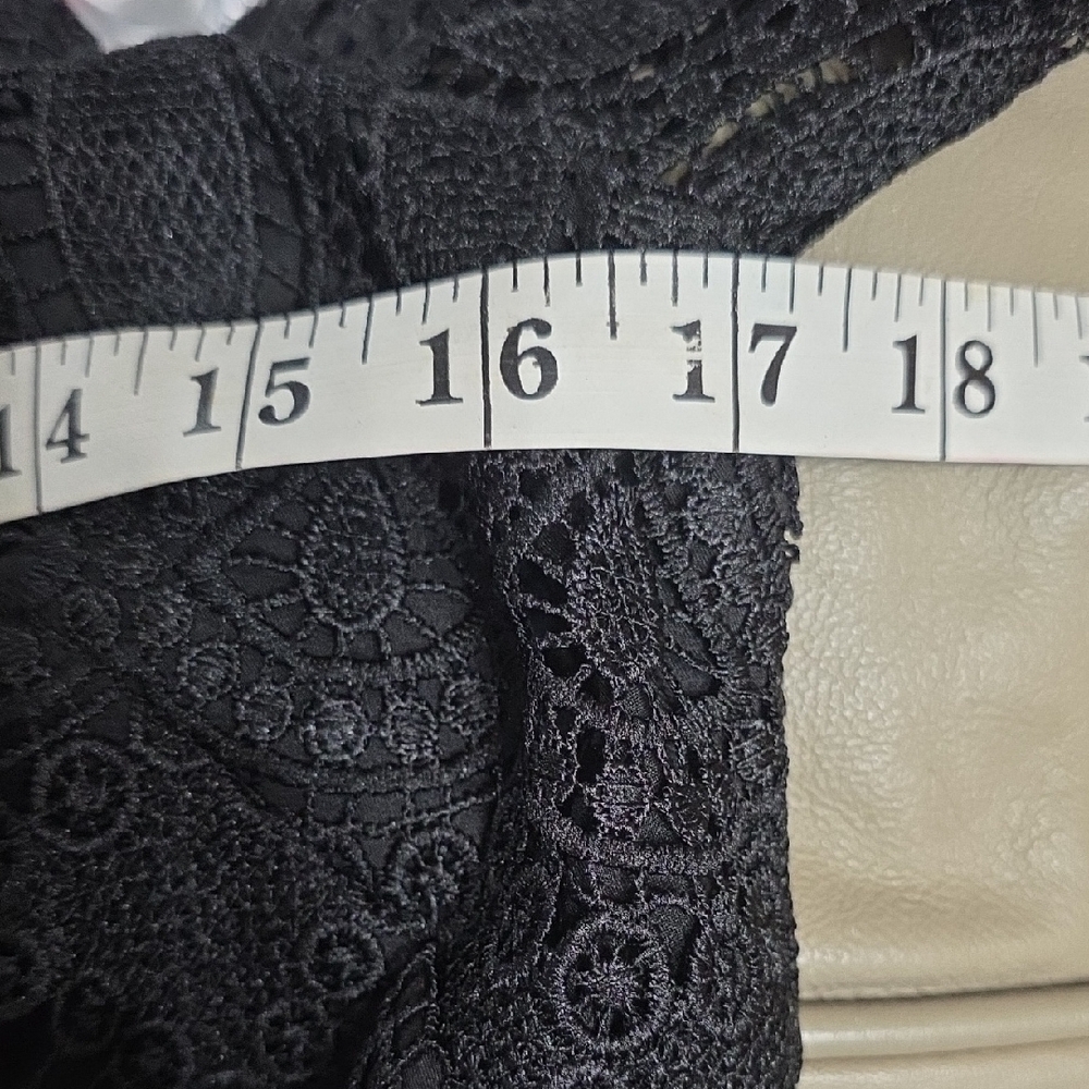 White House Black Market Womens Dress Black Lacy Lined‎ Zips Steaps Sz 6 EUC. - Picture 9 of 11